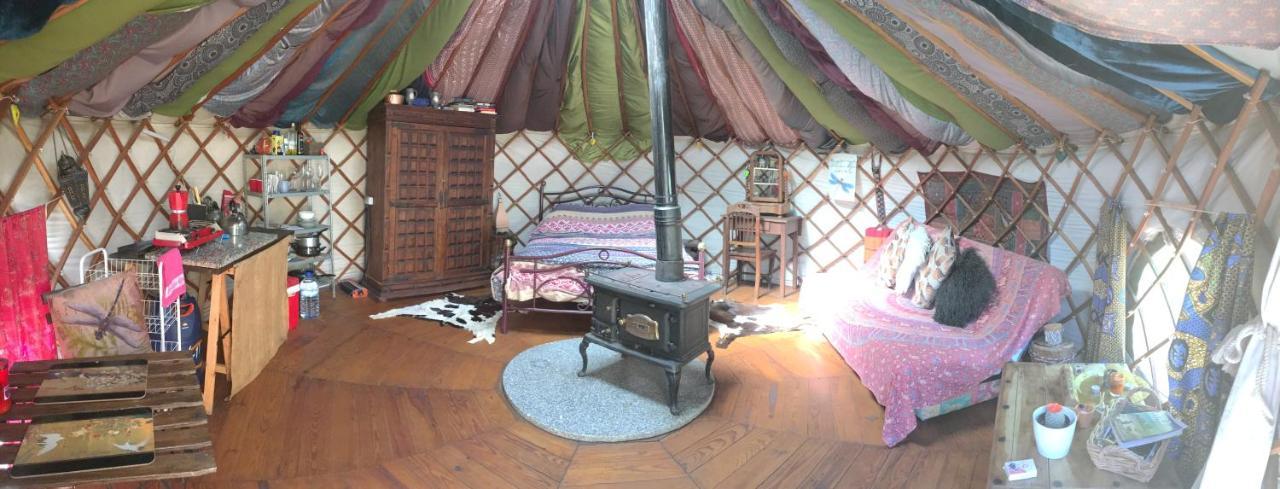 Star Gazing Luxury Yurt With River Views, Off Grid Eco Living Vale do Barco Exterior foto